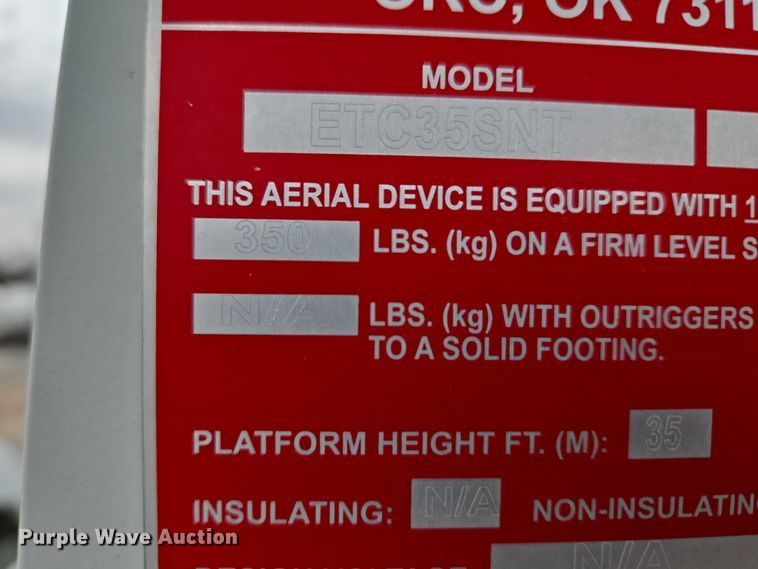 image for item ET1132 2012 Ford F550 Super Duty XL bucket truck