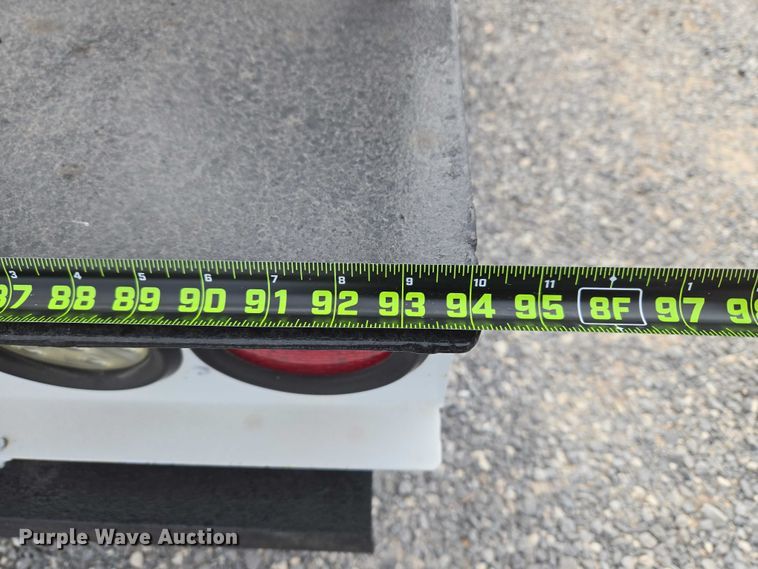 image for item ET1132 2012 Ford F550 Super Duty XL bucket truck