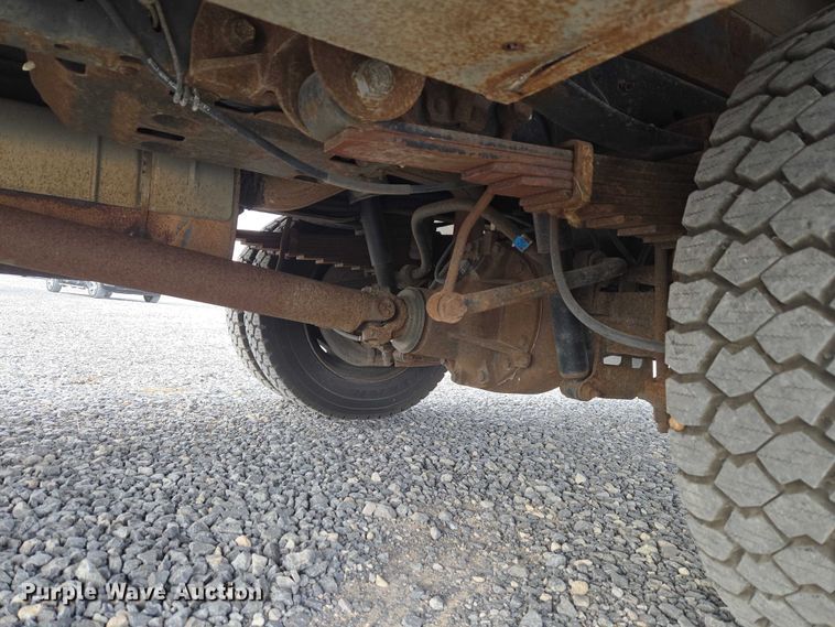 image for item ET1132 2012 Ford F550 Super Duty XL bucket truck