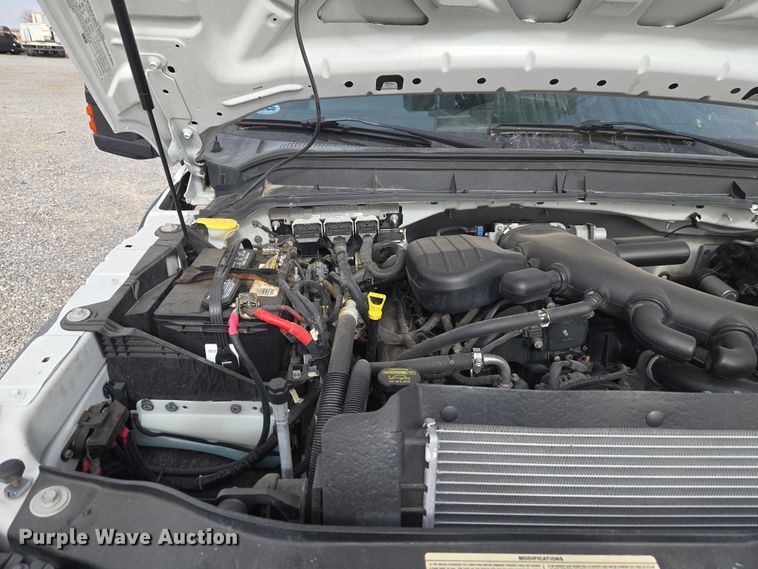 image for item ET1132 2012 Ford F550 Super Duty XL bucket truck