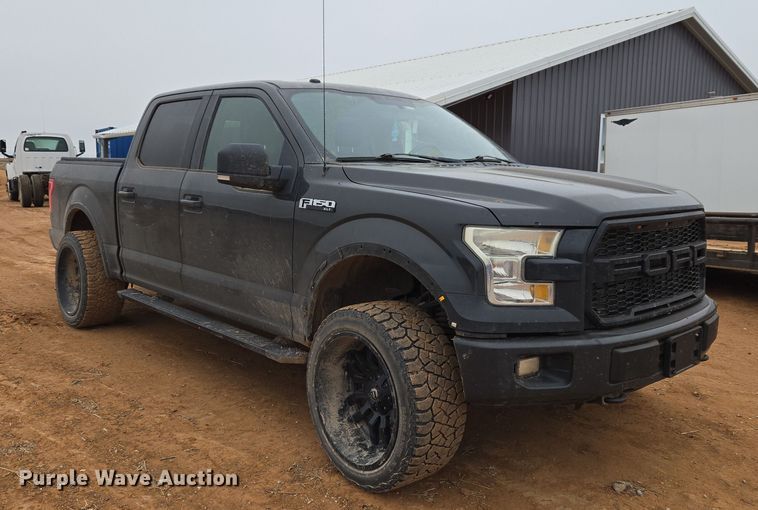 image for item ET1174 2016 Ford F150 XLT Crew Cab pickup truck