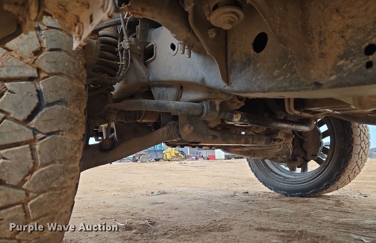 image for item ET1174 2016 Ford F150 XLT Crew Cab pickup truck