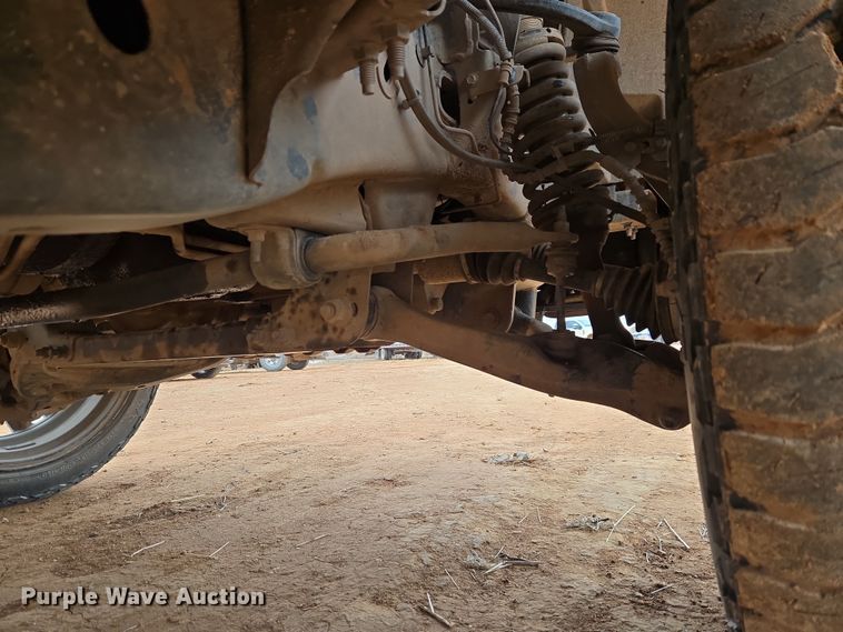 image for item ET1174 2016 Ford F150 XLT Crew Cab pickup truck