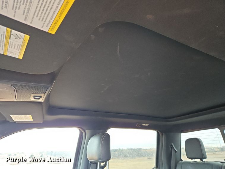 image for item ET1174 2016 Ford F150 XLT Crew Cab pickup truck