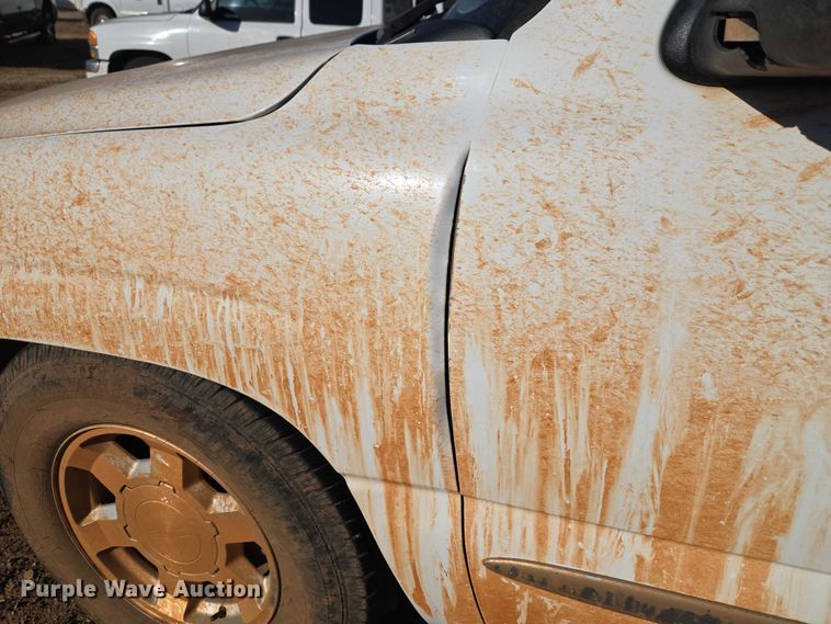 image for item ET1179 2006 GMC Sierra 1500 Ext. Cab pickup truck