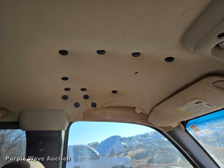 image for item ET1179 2006 GMC Sierra 1500 Ext. Cab pickup truck