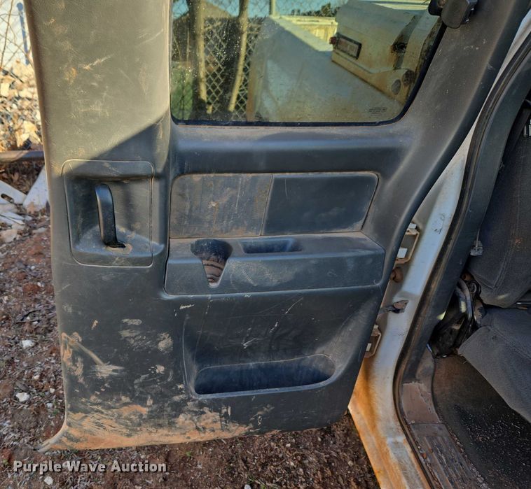 image for item ET1179 2006 GMC Sierra 1500 Ext. Cab pickup truck