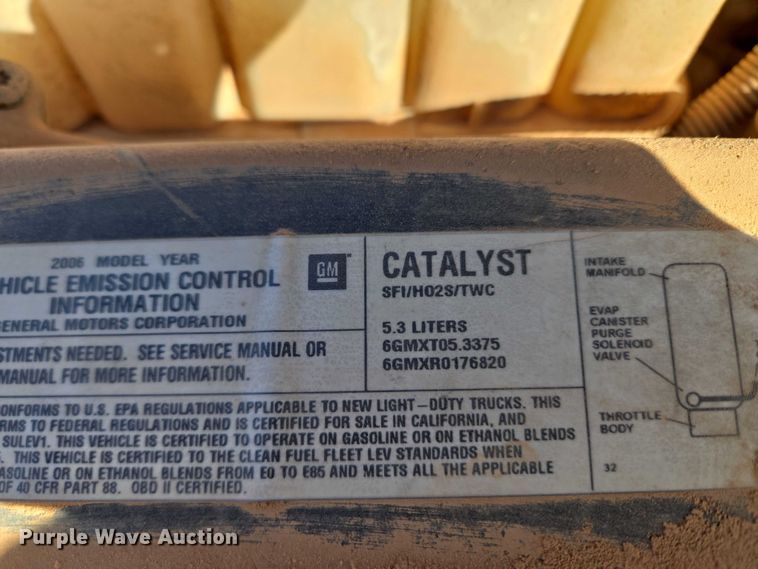 image for item ET1179 2006 GMC Sierra 1500 Ext. Cab pickup truck