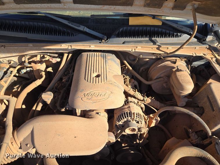 image for item ET1179 2006 GMC Sierra 1500 Ext. Cab pickup truck