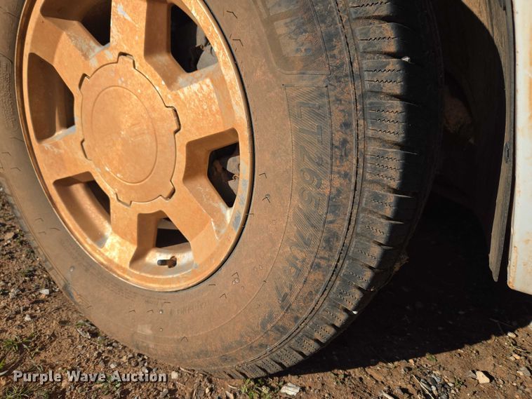 image for item ET1179 2006 GMC Sierra 1500 Ext. Cab pickup truck