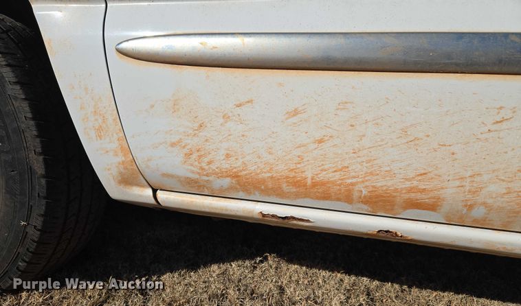 image for item ET1180 2006 GMC Sierra 1500 Ext. Cab pickup truck