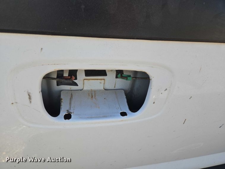 image for item ET1180 2006 GMC Sierra 1500 Ext. Cab pickup truck