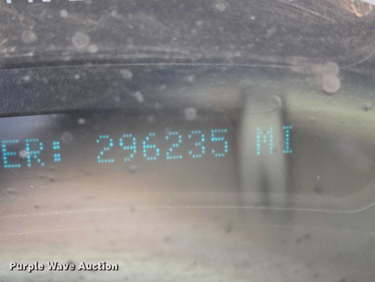 image for item ET1180 2006 GMC Sierra 1500 Ext. Cab pickup truck