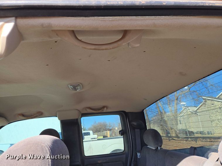 image for item ET1180 2006 GMC Sierra 1500 Ext. Cab pickup truck