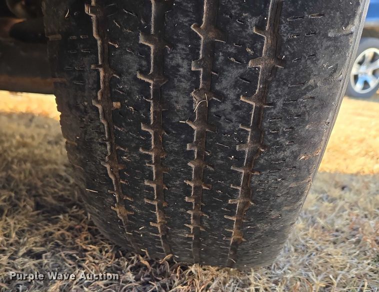 image for item ET1180 2006 GMC Sierra 1500 Ext. Cab pickup truck