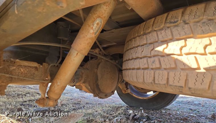 image for item ET1180 2006 GMC Sierra 1500 Ext. Cab pickup truck