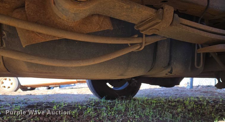 image for item ET1181 2004 Chevrolet Silverado 1500 Ext. Cab pickup truck