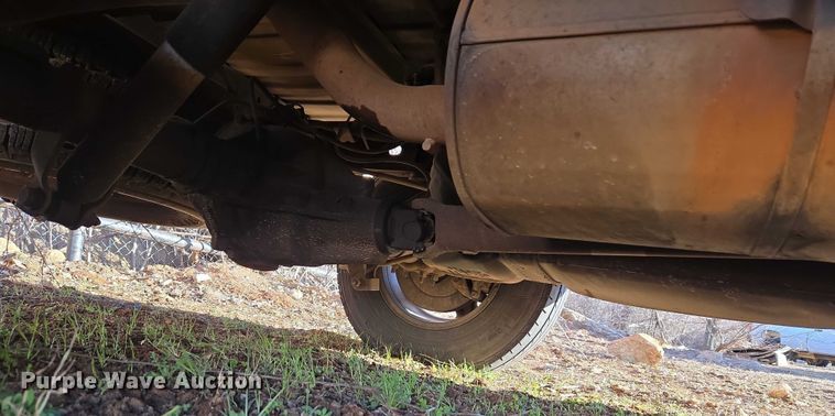 image for item ET1181 2004 Chevrolet Silverado 1500 Ext. Cab pickup truck