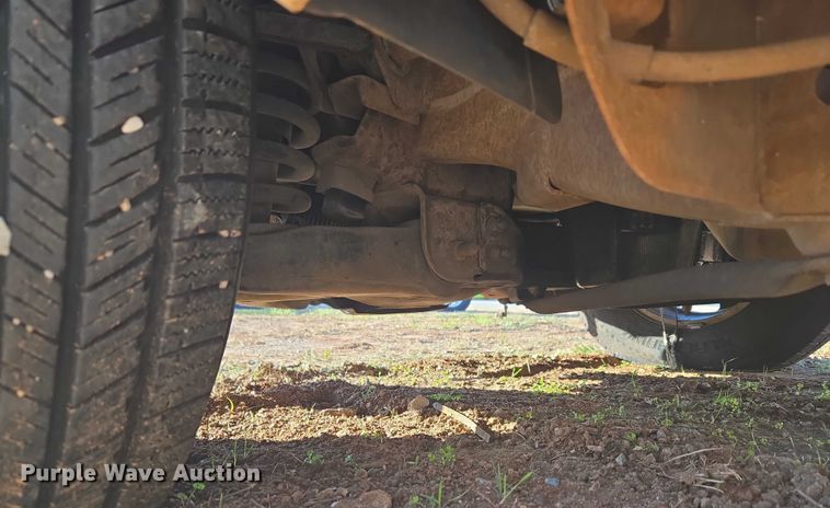 image for item ET1181 2004 Chevrolet Silverado 1500 Ext. Cab pickup truck