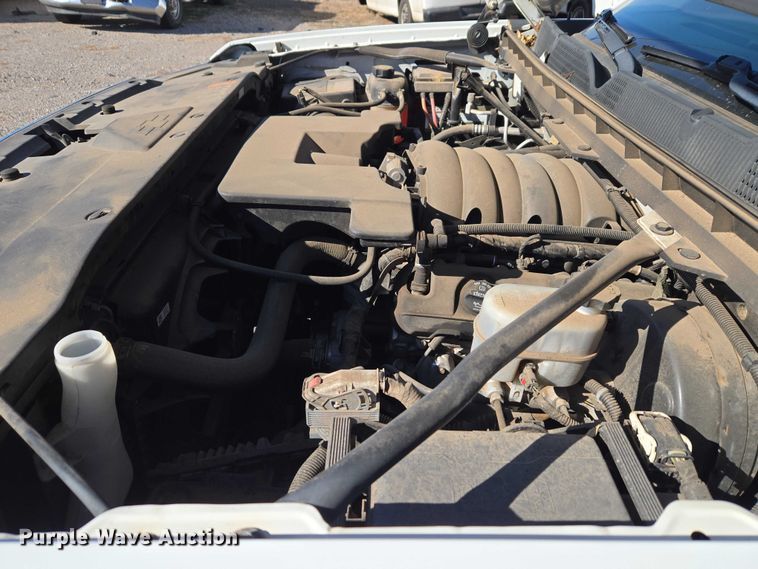 image for item ET1182 2019 Chevrolet Silverado 1500 Ext. Cab pickup truck