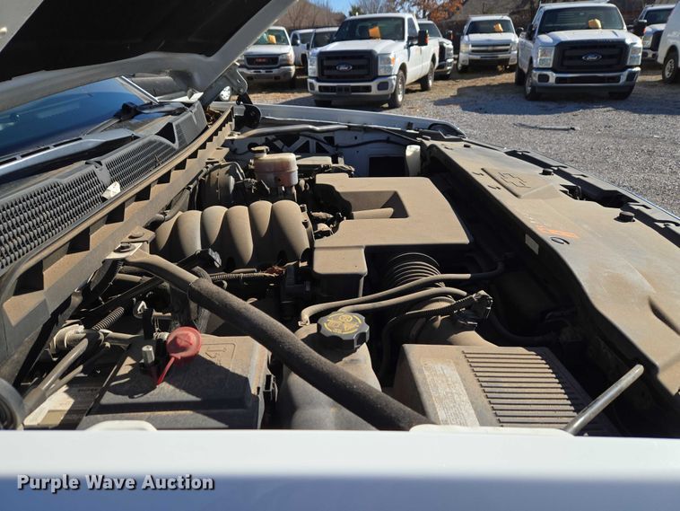 image for item ET1182 2019 Chevrolet Silverado 1500 Ext. Cab pickup truck