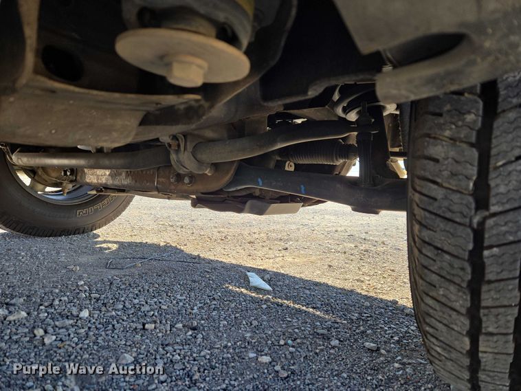 image for item ET1182 2019 Chevrolet Silverado 1500 Ext. Cab pickup truck