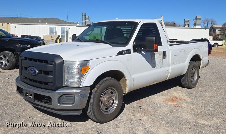 image for item ET1184 2016 Ford F250 Super Duty pickup truck
