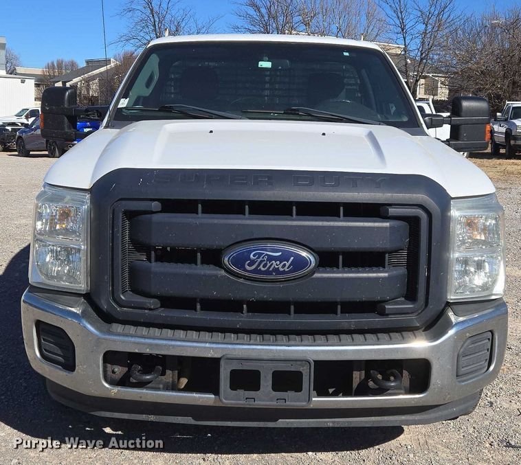 image for item ET1184 2016 Ford F250 Super Duty pickup truck