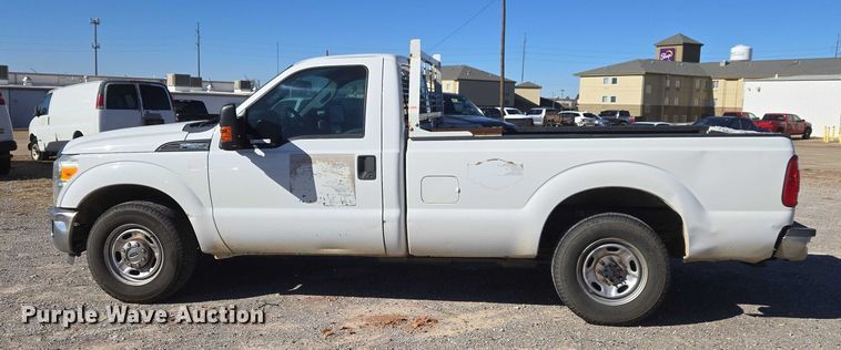 image for item ET1184 2016 Ford F250 Super Duty pickup truck