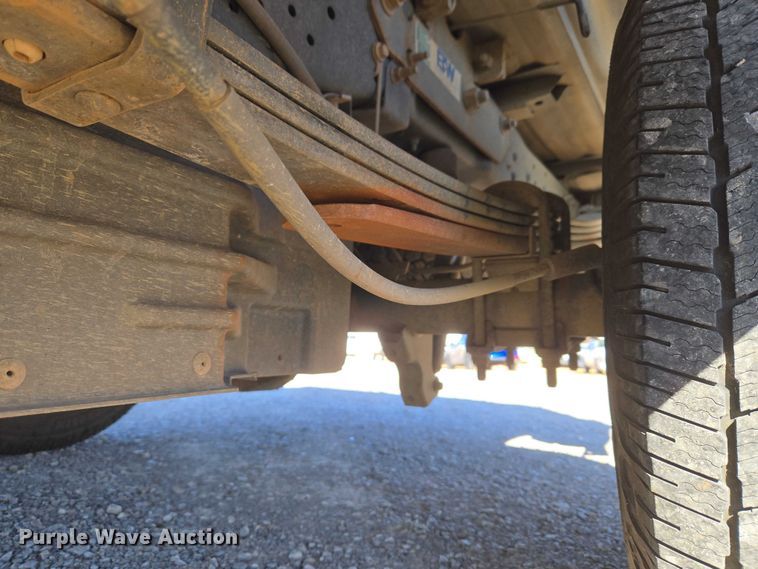 image for item ET1184 2016 Ford F250 Super Duty pickup truck