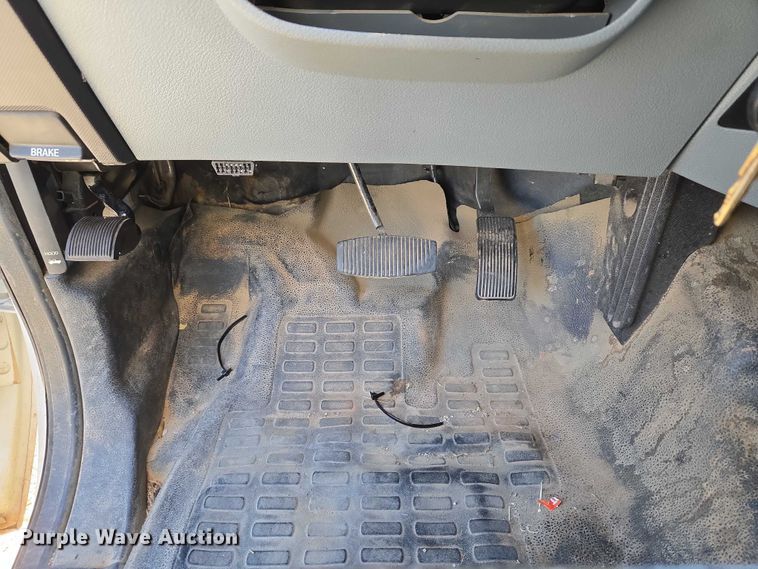 image for item ET1184 2016 Ford F250 Super Duty pickup truck