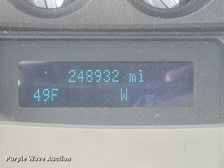 image for item ET1184 2016 Ford F250 Super Duty pickup truck