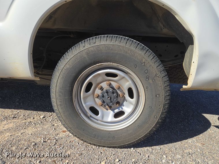 image for item ET1184 2016 Ford F250 Super Duty pickup truck