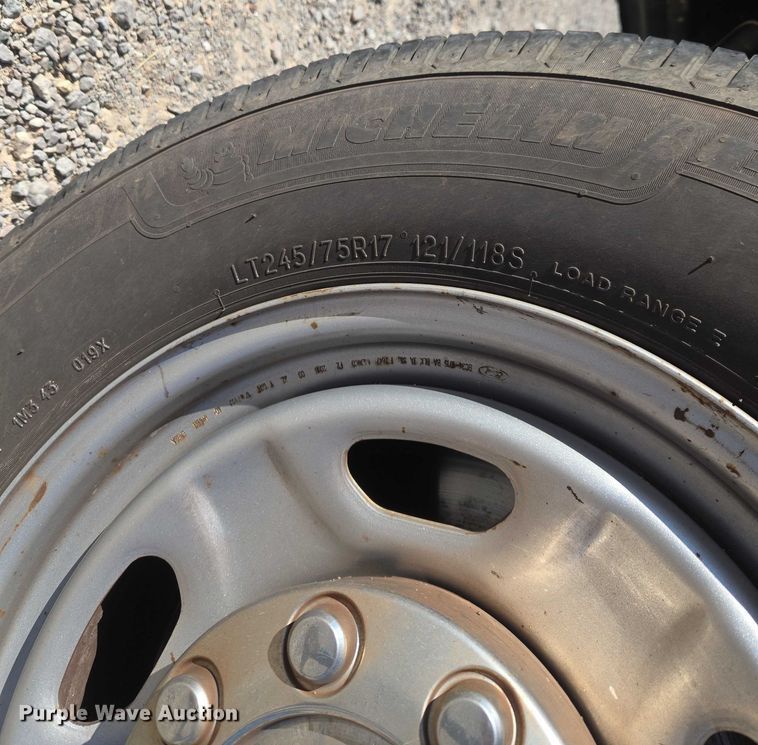 image for item ET1184 2016 Ford F250 Super Duty pickup truck