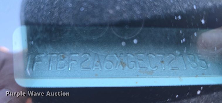 image for item ET1184 2016 Ford F250 Super Duty pickup truck