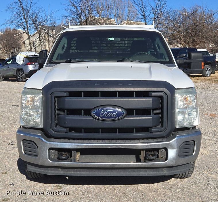 image for item ET1185 2015 Ford F250 Super Duty pickup truck