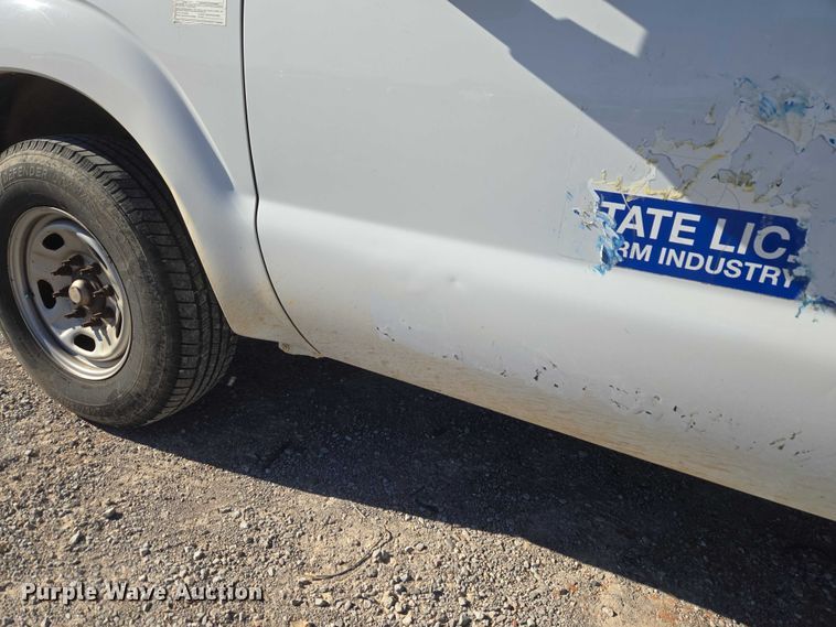 image for item ET1185 2015 Ford F250 Super Duty pickup truck