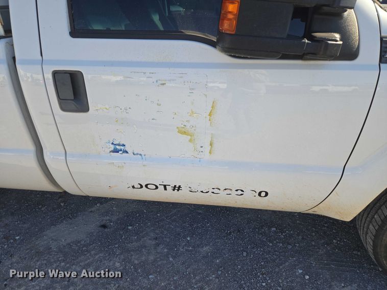 image for item ET1185 2015 Ford F250 Super Duty pickup truck