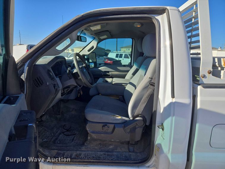 image for item ET1185 2015 Ford F250 Super Duty pickup truck