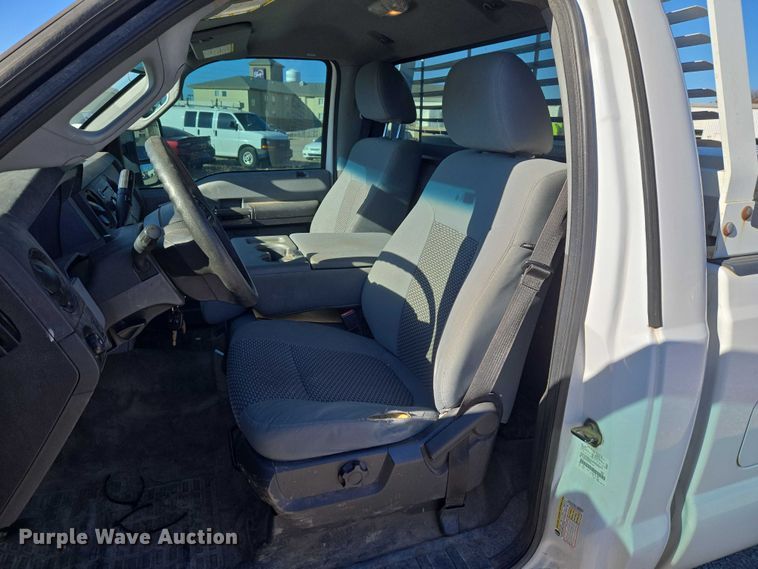 image for item ET1185 2015 Ford F250 Super Duty pickup truck