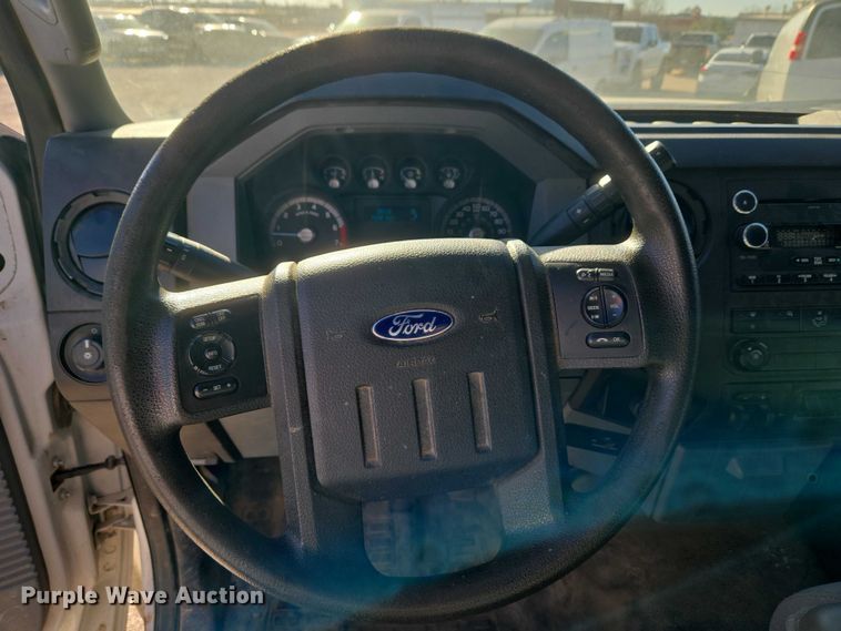 image for item ET1185 2015 Ford F250 Super Duty pickup truck