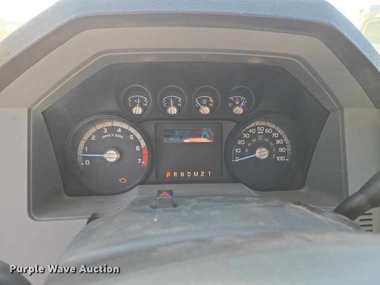 image for item ET1185 2015 Ford F250 Super Duty pickup truck