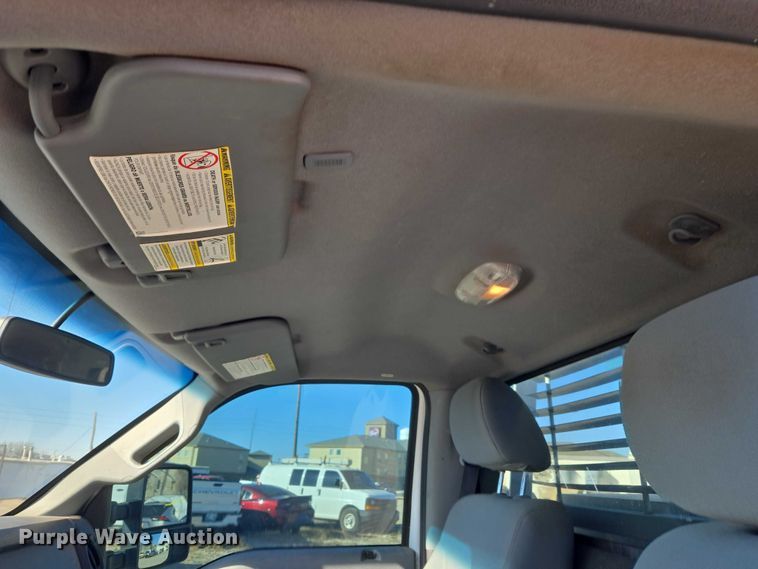 image for item ET1185 2015 Ford F250 Super Duty pickup truck