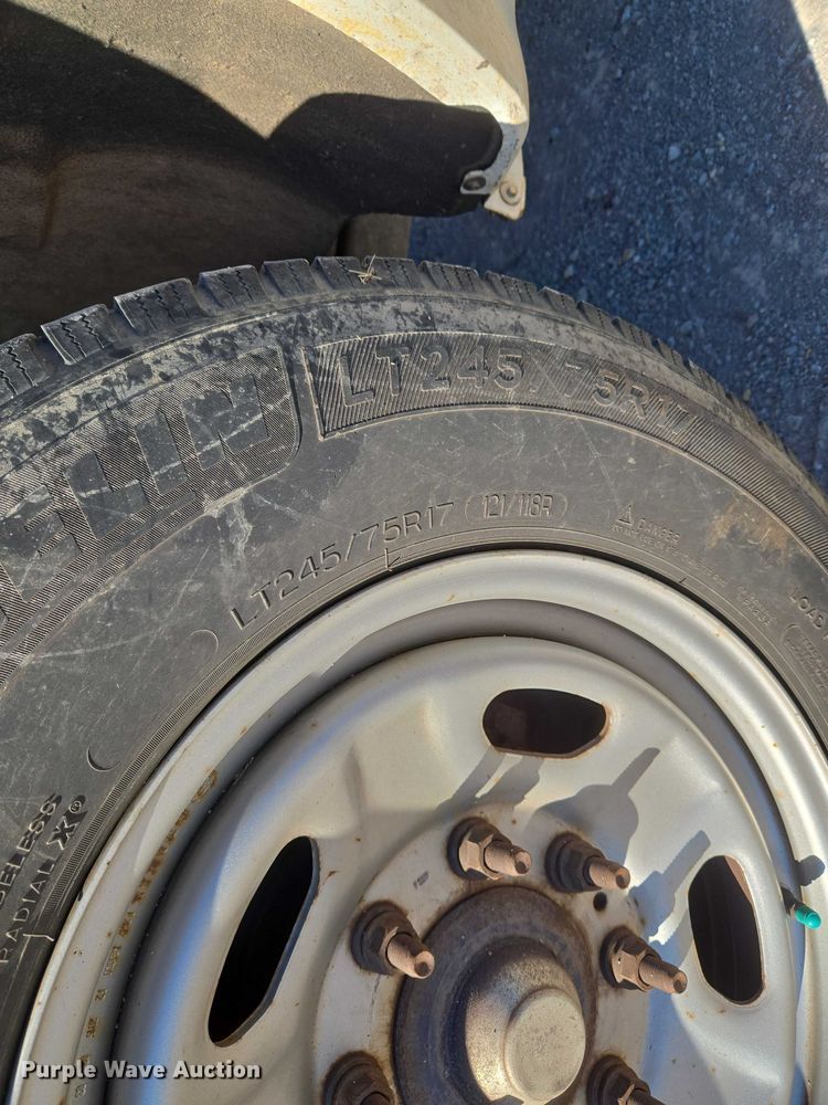 image for item ET1185 2015 Ford F250 Super Duty pickup truck