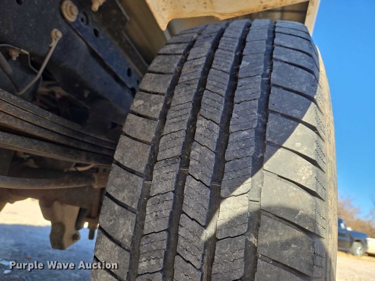 image for item ET1185 2015 Ford F250 Super Duty pickup truck