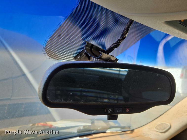 image for item ET1187 2007 Chevrolet Silverado 1500 Crew Cab pickup truck