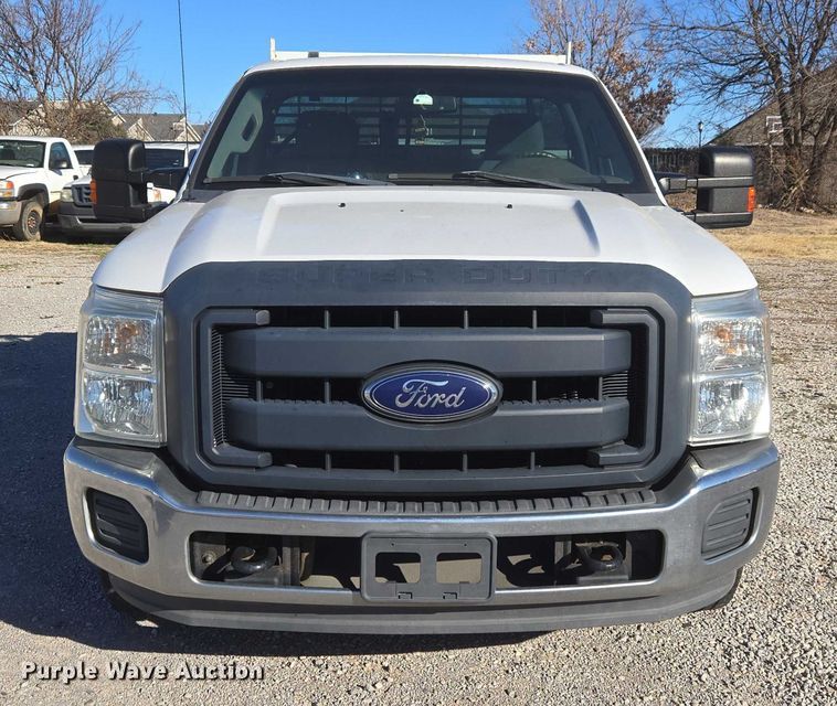 image for item ET1189 2016 Ford F250 Super Duty XL pickup truck