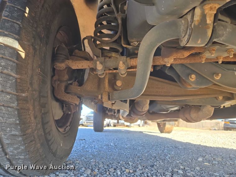 image for item ET1189 2016 Ford F250 Super Duty XL pickup truck