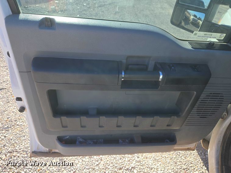 image for item ET1189 2016 Ford F250 Super Duty XL pickup truck