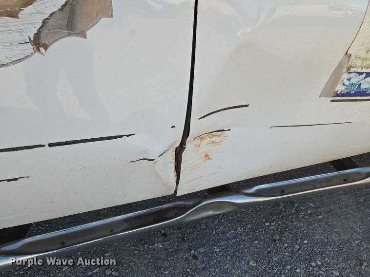 image for item ET1190 2011 Chevrolet Silverado 1500 Ext. Cab pickup truck